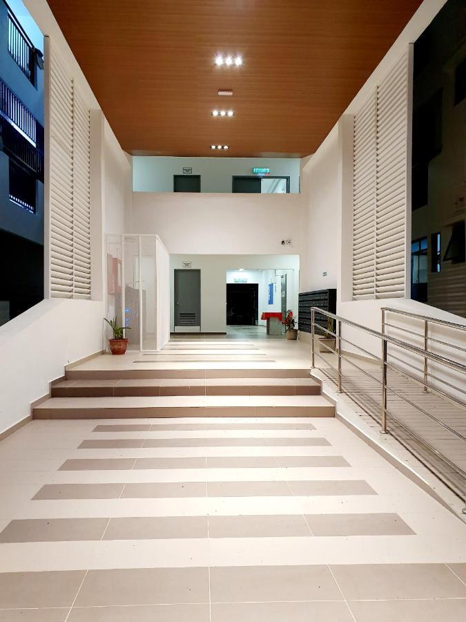 A29 Benoni Garden Suites Papar エクステリア 写真